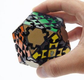 LanLan Gear 14-side Tetradecahedra Magic Cube Black LanLan Gear 14-side Tetradecahedra Magic Cube Black